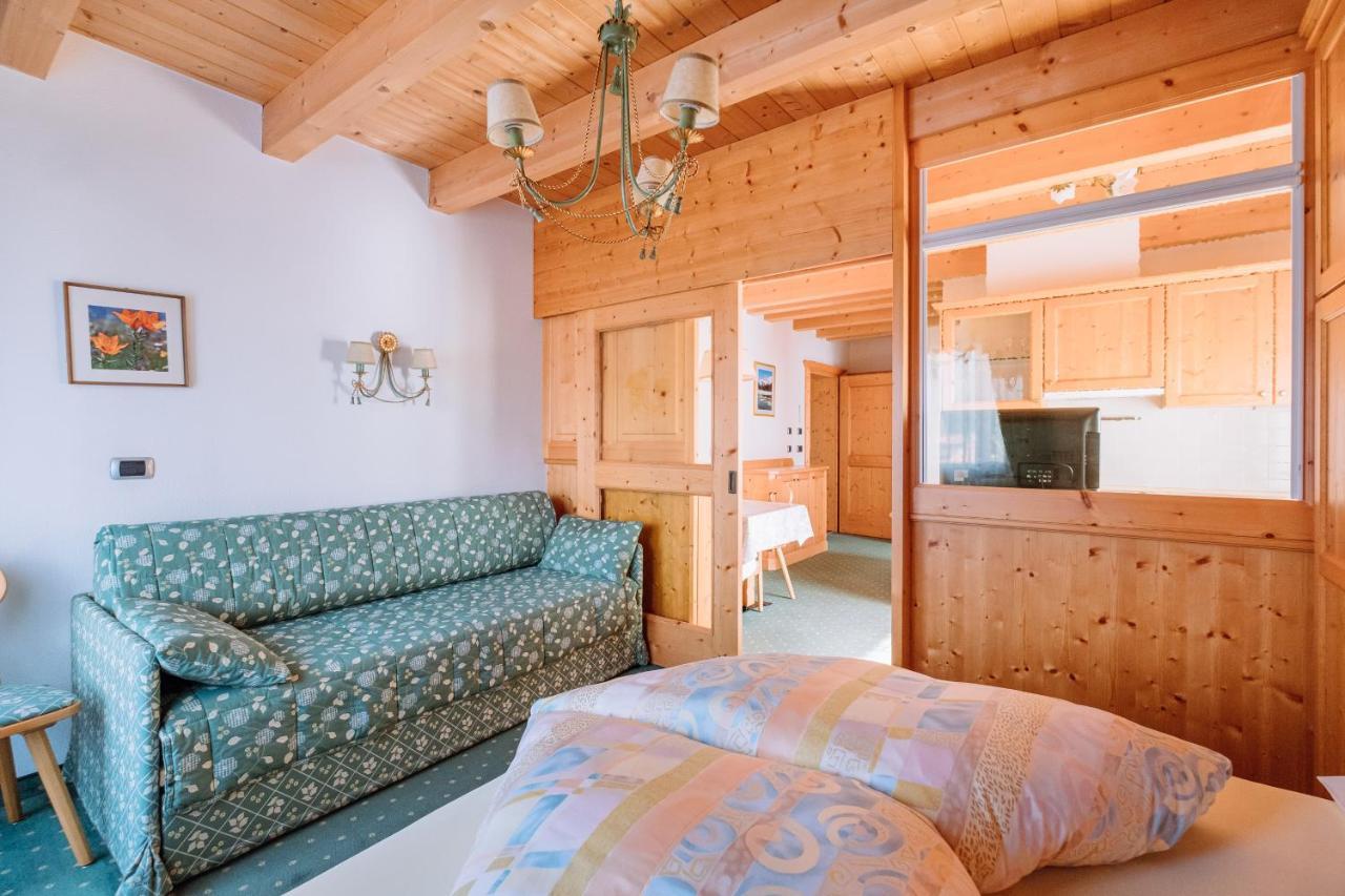 Residence Alpenrose Rasùn di Sotto المظهر الخارجي الصورة