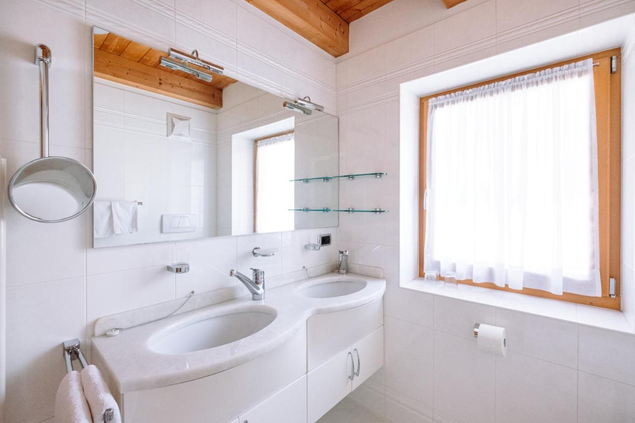 Residence Alpenrose Rasùn di Sotto المظهر الخارجي الصورة