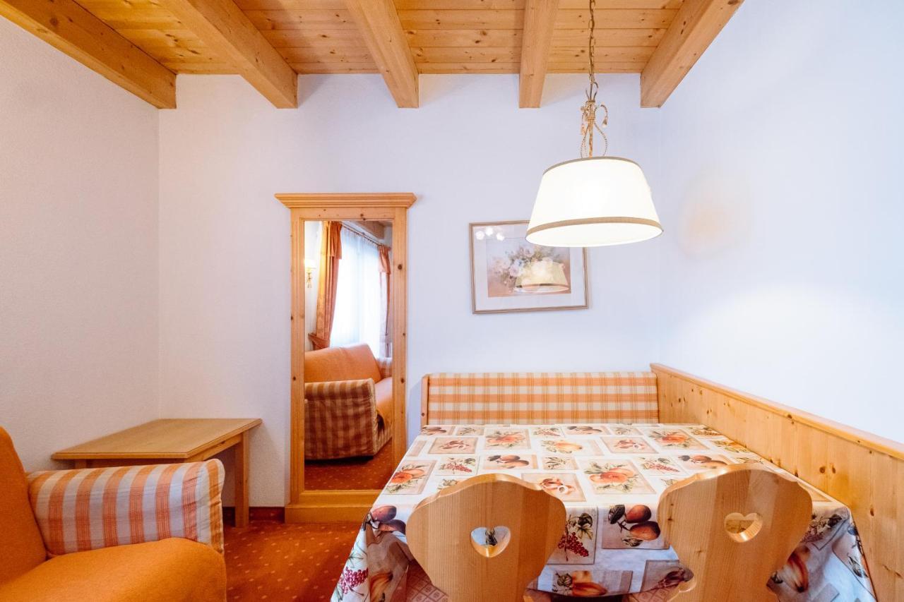 Residence Alpenrose Rasùn di Sotto المظهر الخارجي الصورة