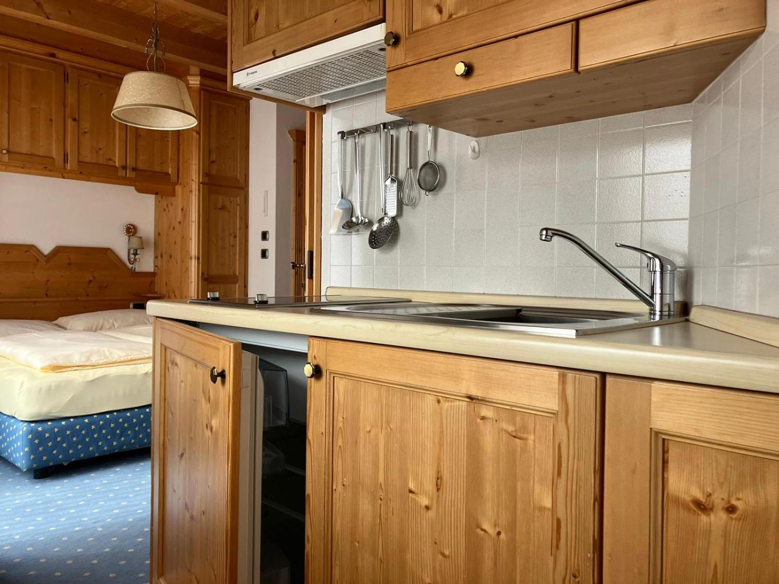Residence Alpenrose Rasùn di Sotto المظهر الخارجي الصورة