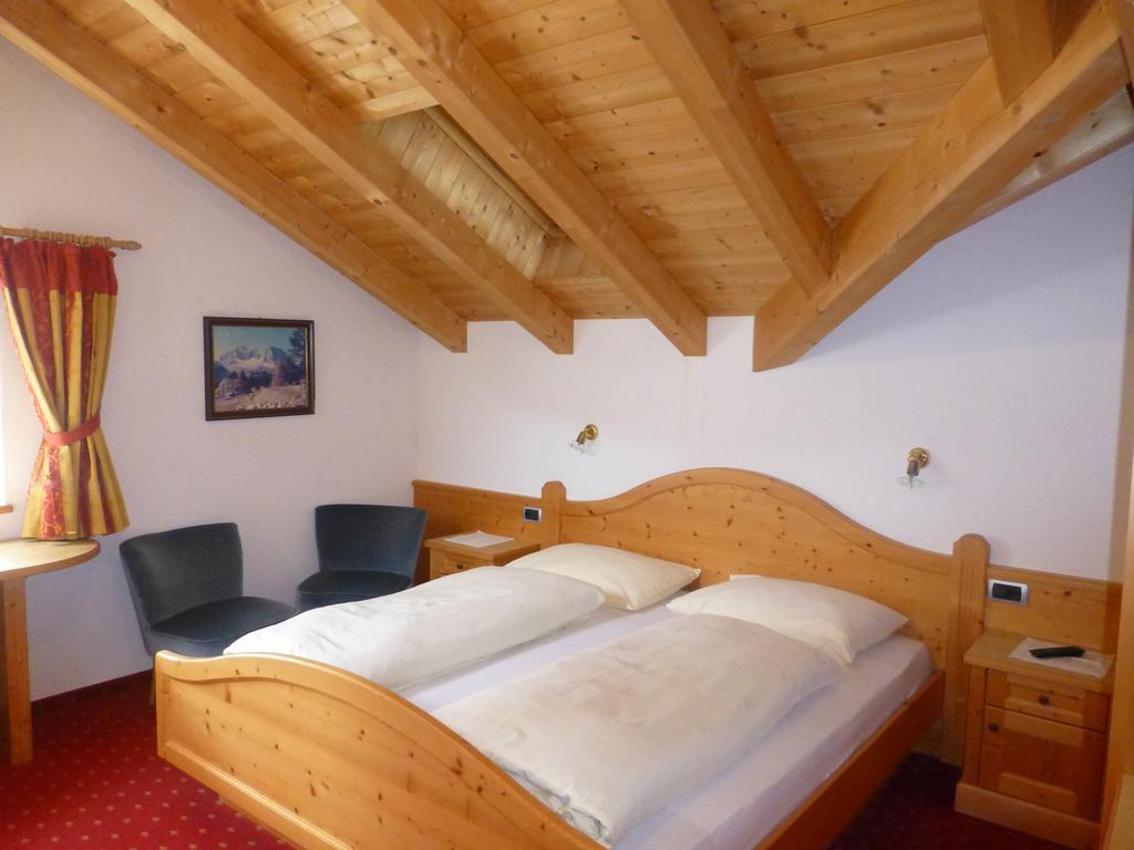 Residence Alpenrose Rasùn di Sotto المظهر الخارجي الصورة